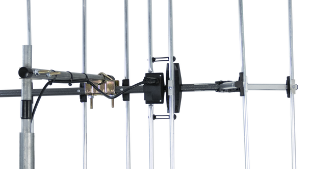 Digitek LTE Series 7 Element Metropolitan Premium YAGI VHF Antenna with Vertical Standoff Bracket 01DV307LW