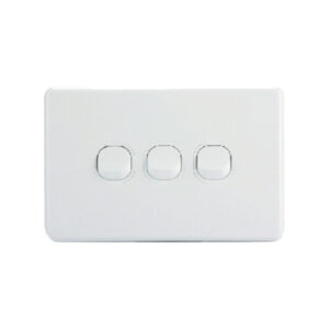 AVOL AVOL 3 Gang Light Switch 10A | White | Horizontal ESW143