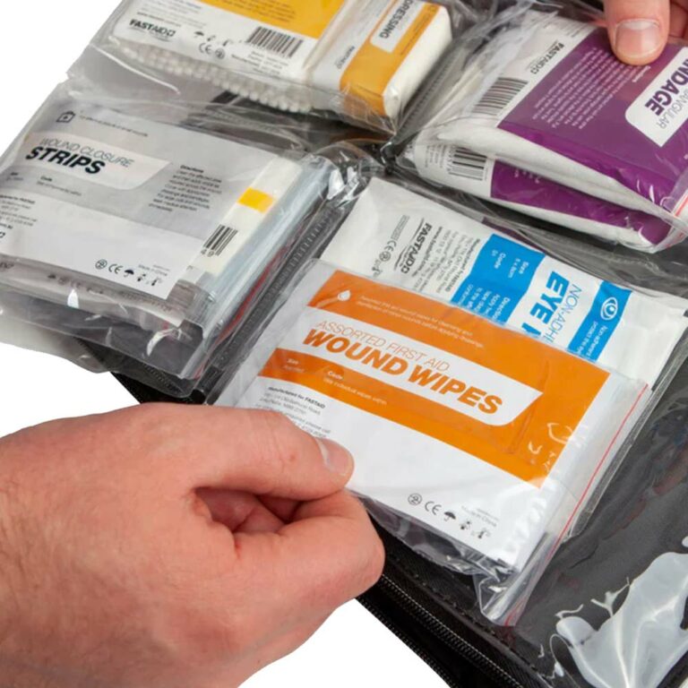 First Aid Kit for Electrical Workers - FastAid KIT-EFA