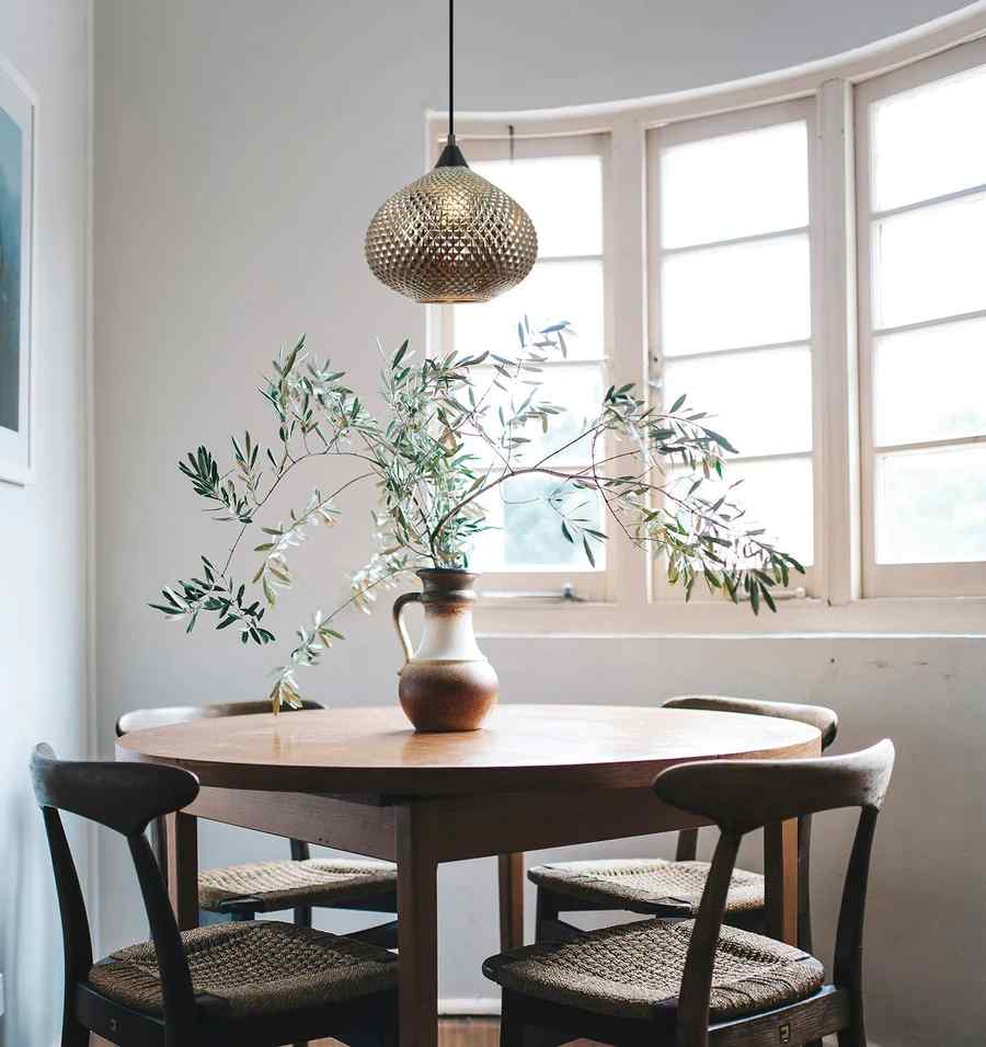 CLA RICTUS: Bohemian Glass With Quadrilateral Segment Wine Glass Shape Pendant Lights