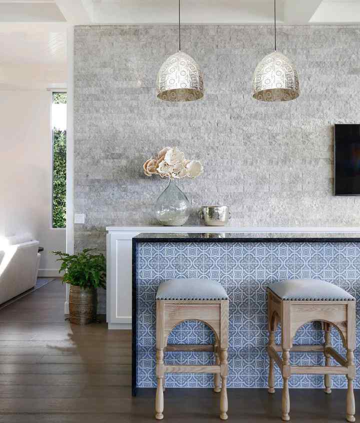 CLA SARI: Bohemian Interior Embossed Ellipse Chrome Steel Pendant Light - Image 3