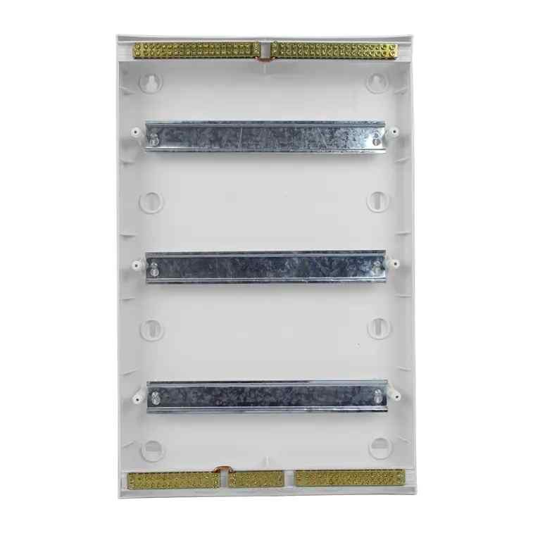 CSG 36 Pole Surface Mount Distribution Board – Lockable - Image 4