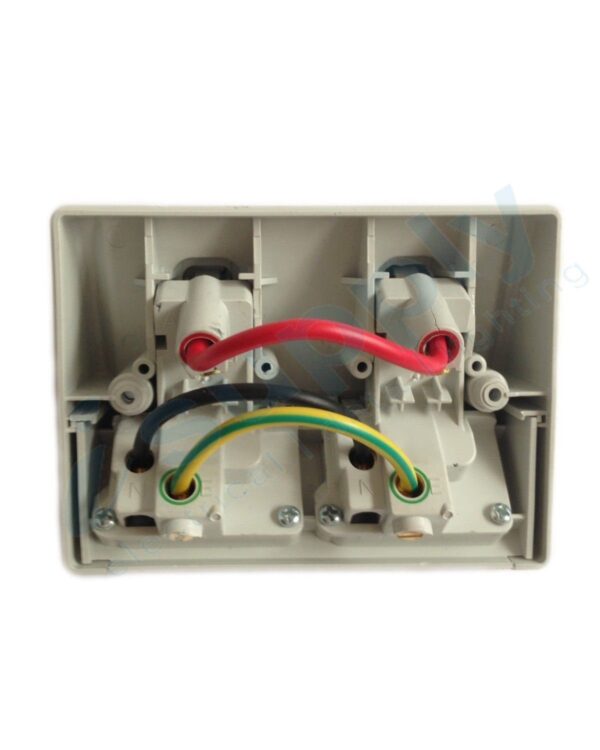 Tradesave Weatherproof Double GPO Power Point 10amp TSWPGPO2 - Image 4